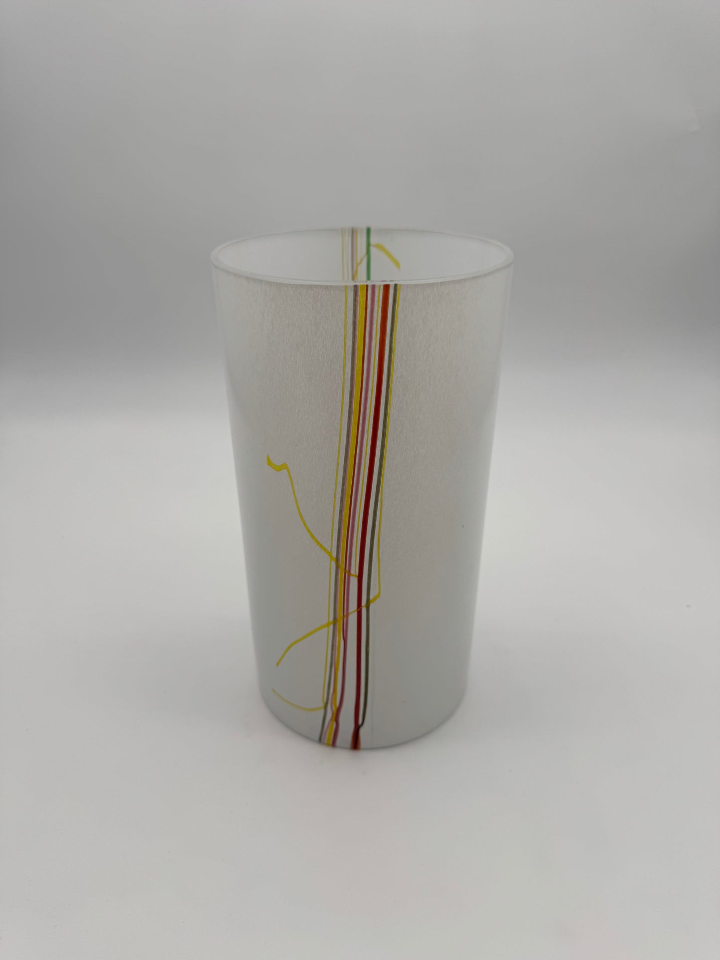 Gesigneerd Bertil Vallien regenboog vaas voor Kosta Boda vintage zweeds glas
