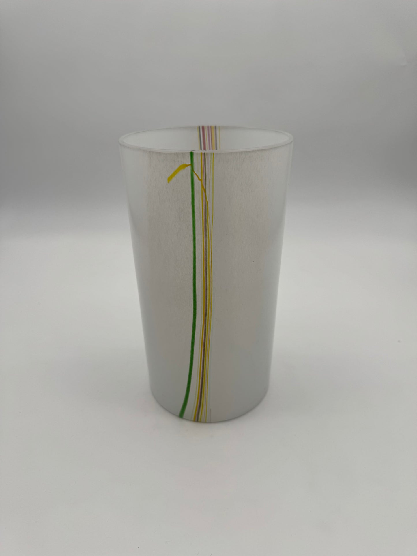 Gesigneerd Bertil Vallien regenboog vaas voor Kosta Boda vintage zweeds glas