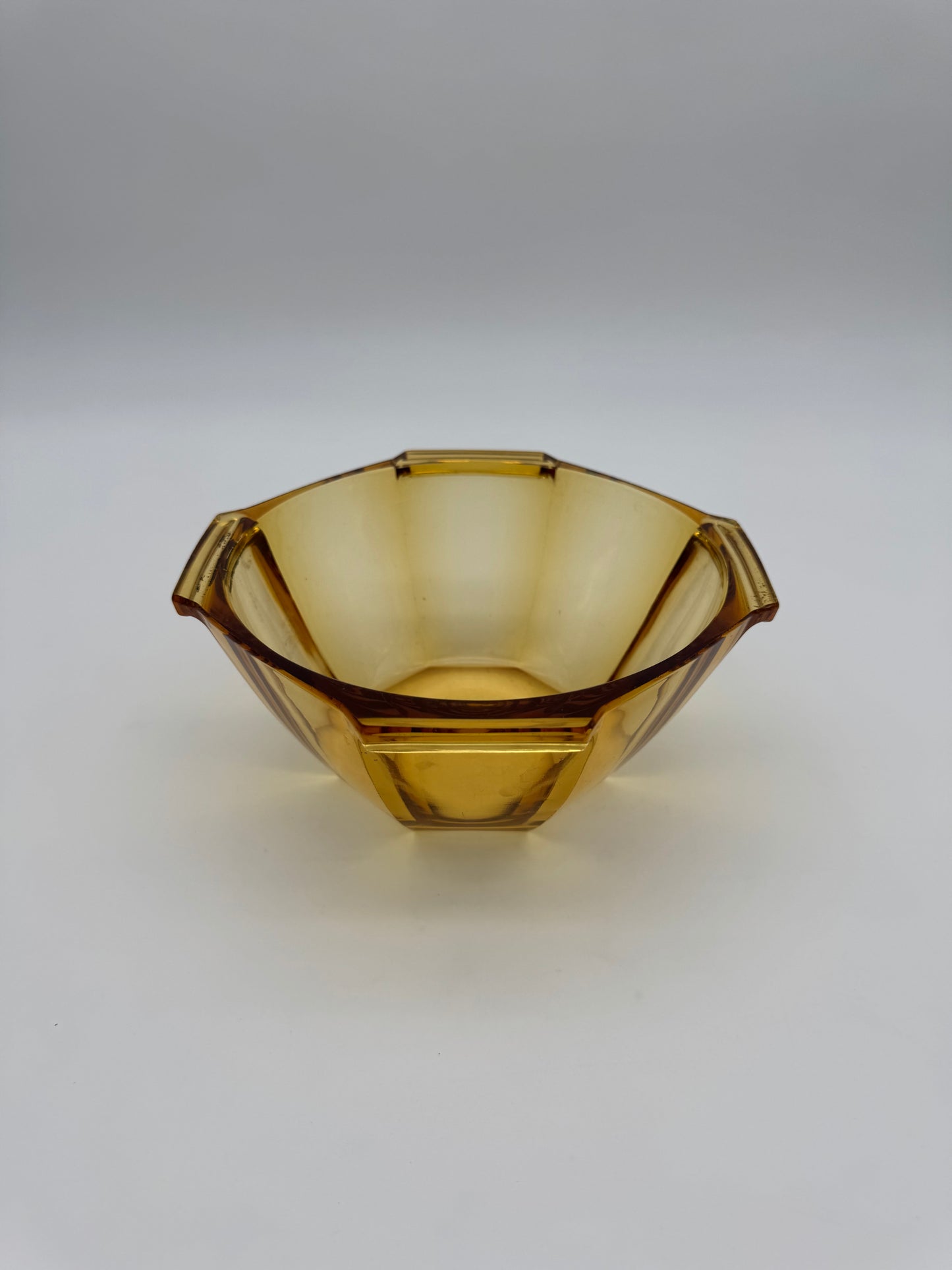 Vintage schaal geel glas diameter 20 cm