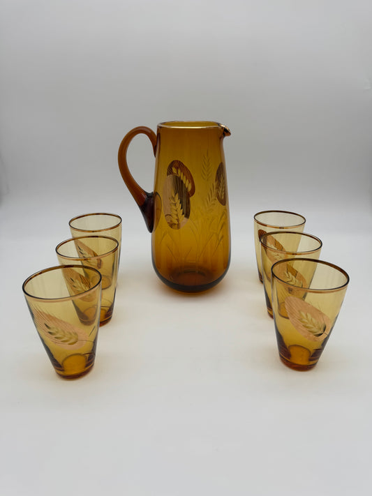 Bohemen glas Mongeblazen, handbeschilderd en gegraveerd - set karaf met 6 glazen - jaren 60