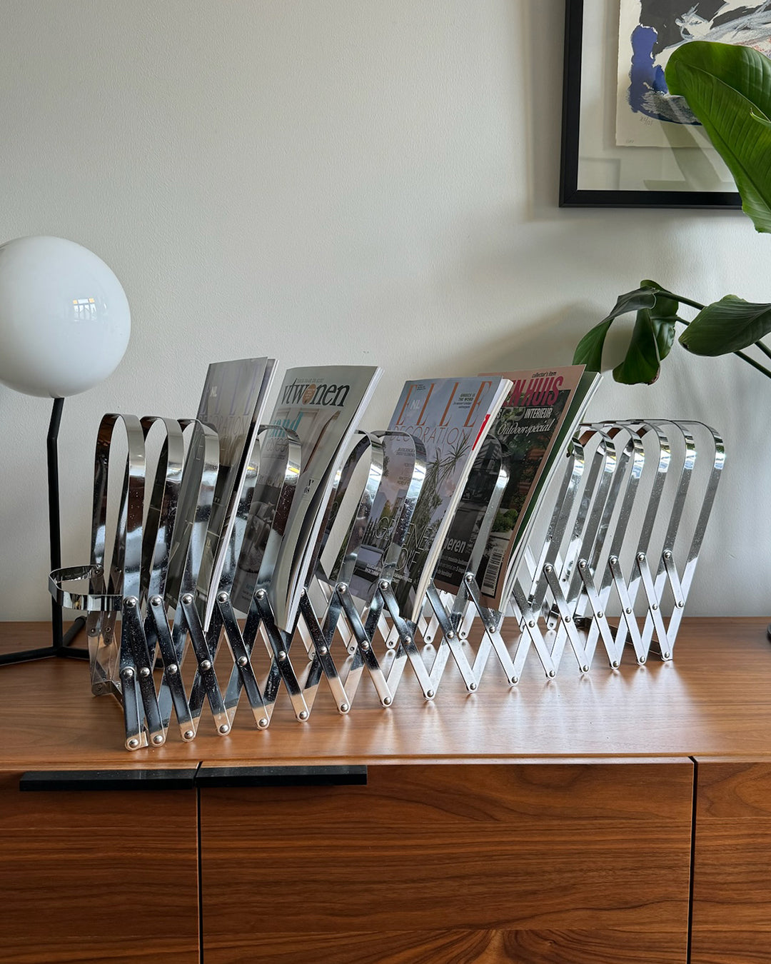 Radius Design tijdschriftenhouder by Luther Evans, jaren 70
