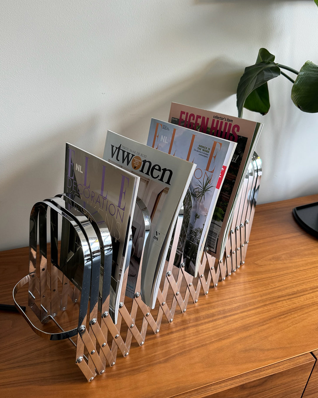 Radius Design tijdschriftenhouder by Luther Evans, jaren 70