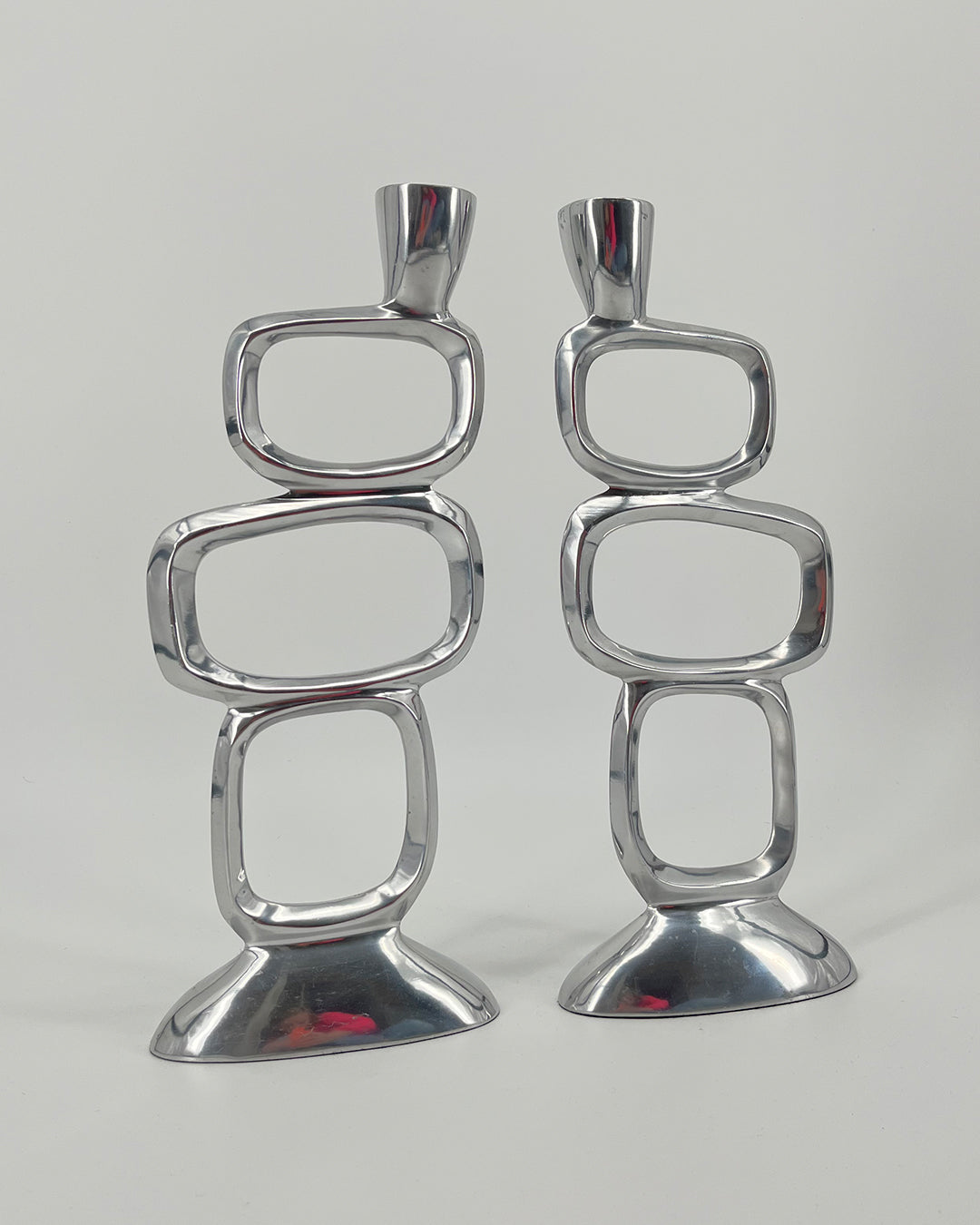 80s CIRCLE Candlesticks By Matthew Hilton (set van 2)