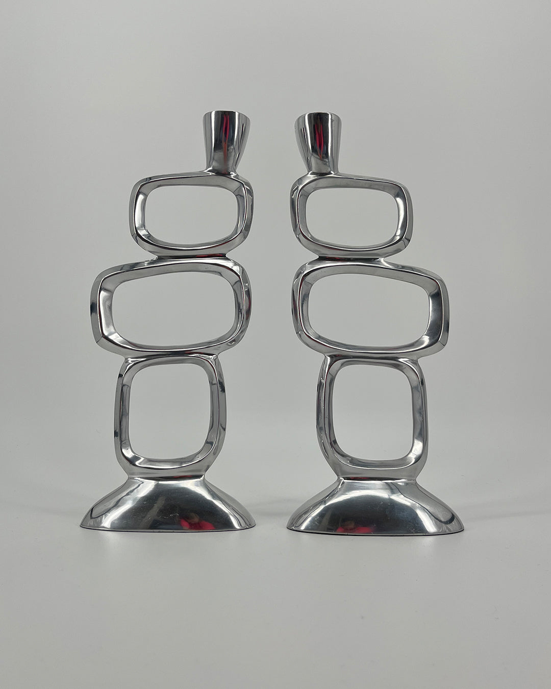 80s CIRCLE Candlesticks By Matthew Hilton (set van 2)