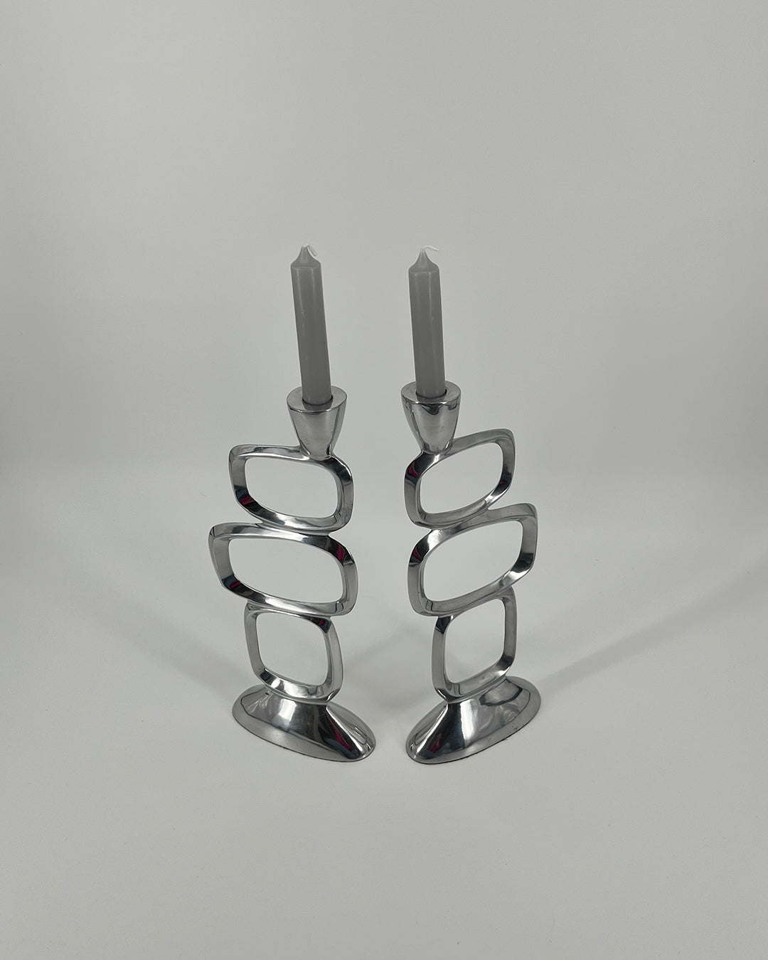 80s CIRCLE Candlesticks By Matthew Hilton (set van 2)