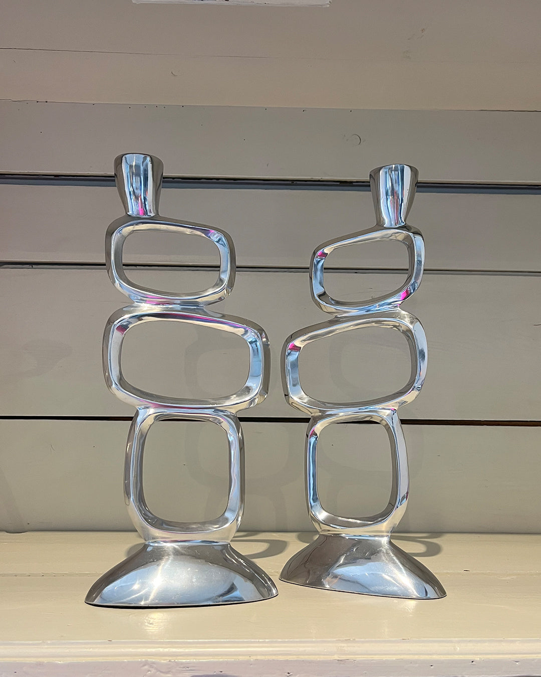 80s CIRCLE Candlesticks By Matthew Hilton (set van 2)